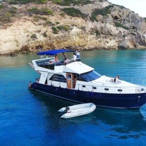 OceanRox.com Boats & Yachts rentals - sailing vacation packages in the Canary Islands, Spain.