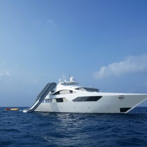 Boat rental in Malé · Custom Made — Custom (2015)