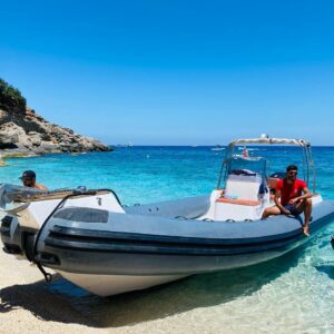 Boat rental in Cala Gonone · Sacs Marine — 25d (2003)