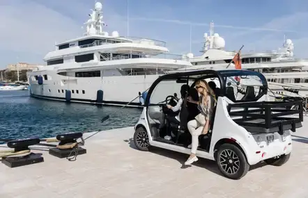 OceanRox.com Boats & Yachts rentals - luxurious explorer yacht for remote destination travel.