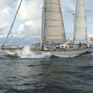 Boat rental in Tortola · Astillero Alianza — Frers 696 (1984)