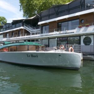 Boat rental in Paris · Waterdream — Venetian Tender (2023)