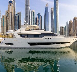 OceanRox.com Boats & Yachts rentals - learning to sail on a rented boat with an instructor.